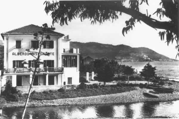 storia-1920 camera