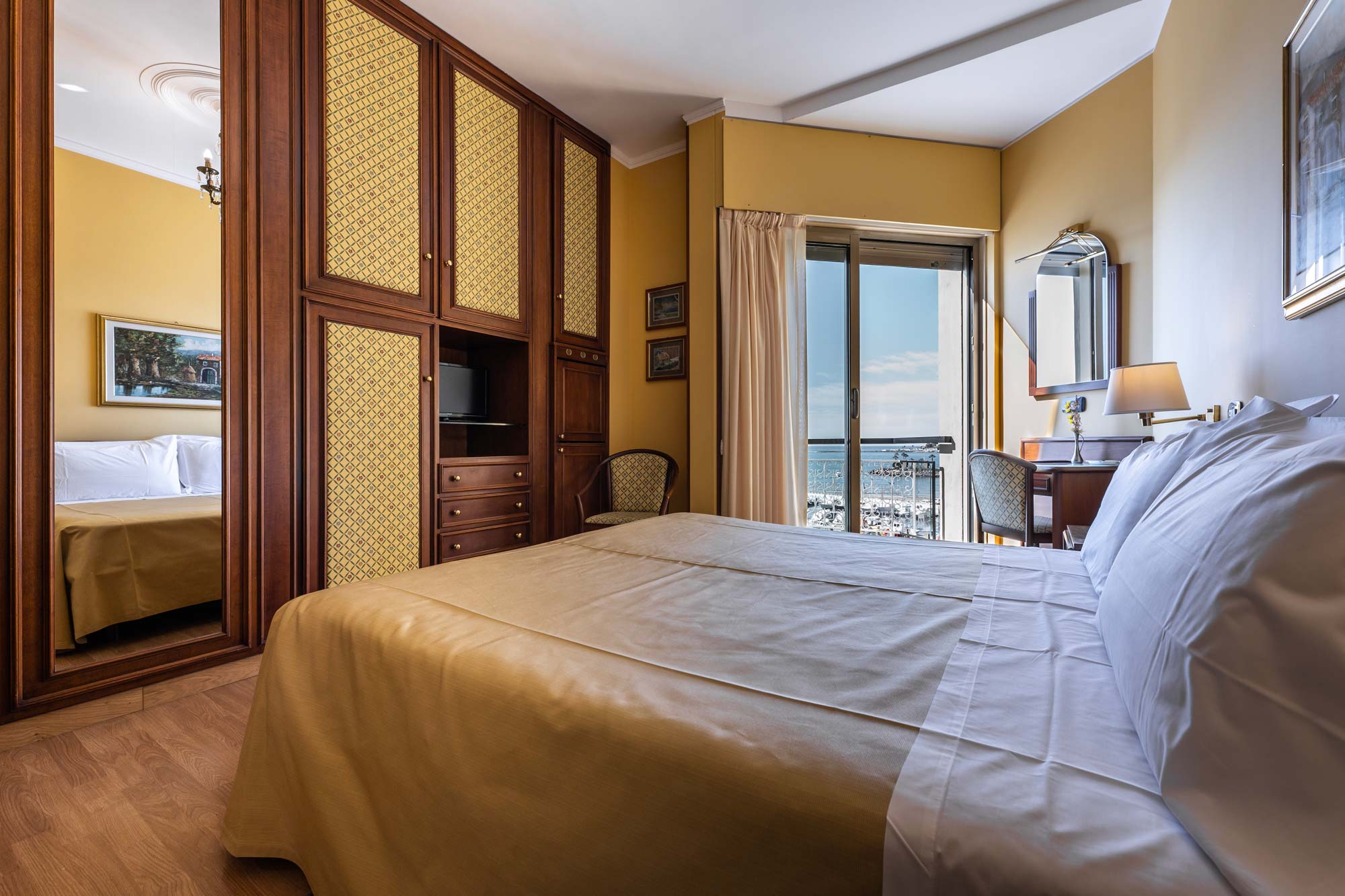 camere hotel diano marina - doppia vista mare laterale